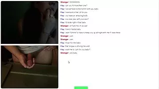 පොෂ් කාමරයක් තුළ කුකුළා ගමන් කරමින් වූ busty blonde විය