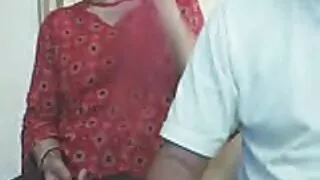 Glasses sy kuha පළමු වරට vibrator කාඞ් සමඟ උත්සාහ